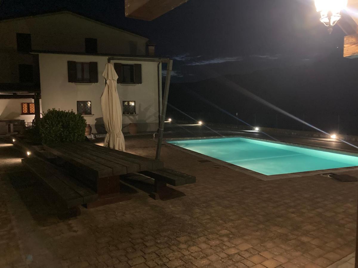 Ca' Vanello Borgo Tossignano Buitenkant foto